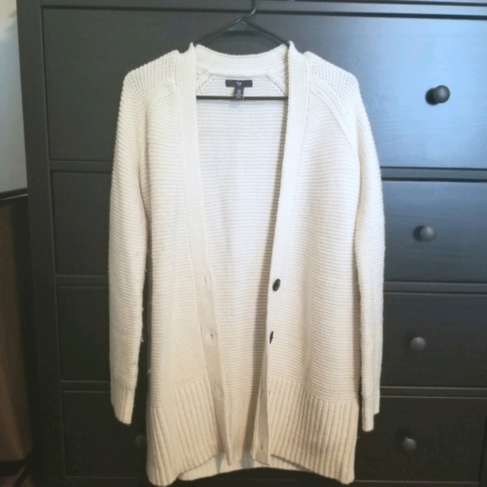 Gap Cardigan - Picture 2 of 7
